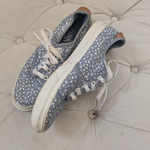 Vans Coquette Girl Blue Floral Canvas Sneakers - Picture 3 of 4